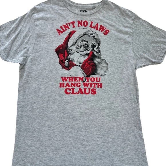 Holiday Time Santa Claus Funny T-Shirt Size XL Gray Christmas Holidays - Picture 1 of 6